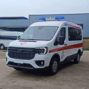 全順T8救護(hù)車(chē)