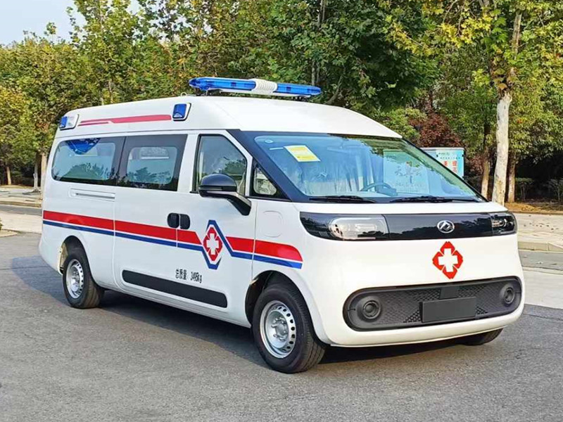 大通V1純電動(dòng)救護(hù)車(chē)