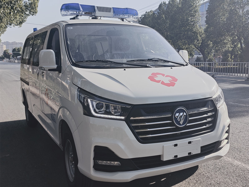 福田G5新能源救護(hù)車(chē)